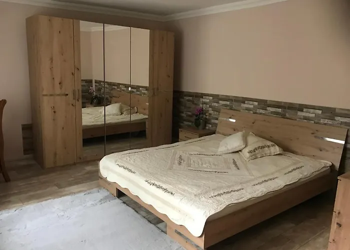 Gyimes Vendeghaz Lägenhet Debrecen